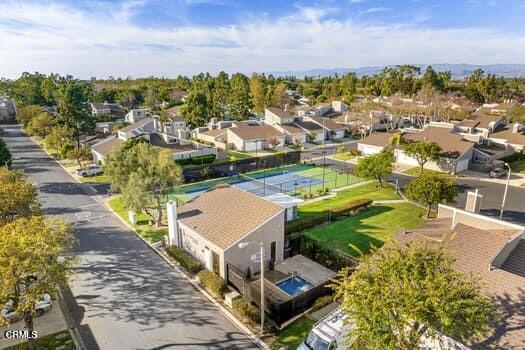 476 Harbor Lights Lane, Port Hueneme CA: https://media.crmls.org/mediaz/1efe2022-be07-4e3f-8365-5d7a6a83807d.jpg
