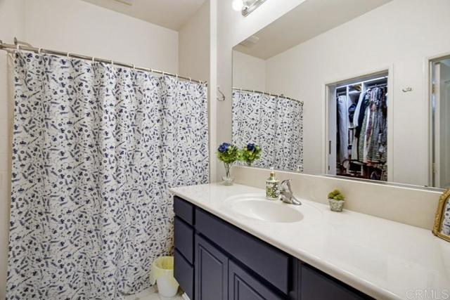 Detail Gallery Image 29 of 36 For 6133 Verda Ln, San Diego,  CA 92130 - 2 Beds | 2/1 Baths