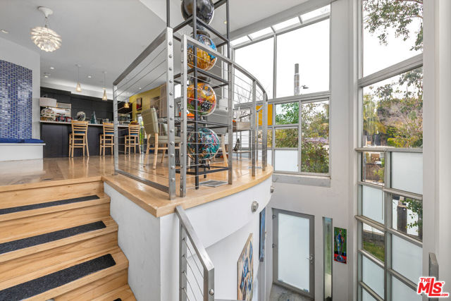 801 Westbourne Drive, West Hollywood CA: https://media.crmls.org/mediaz/1eff6a19-2b6d-4a15-b2bb-439b2355f431.jpg
