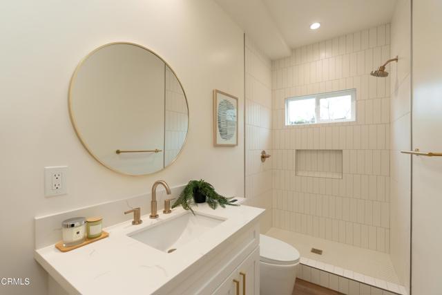 2250 Gatewood Street, Los Angeles CA: https://media.crmls.org/mediaz/1effe05a-ca36-41d5-9094-8440af5f0bef.jpg