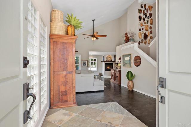 Detail Gallery Image 4 of 34 For 3112 Del Rey Ave, Carlsbad,  CA 92009 - 3 Beds | 2/1 Baths