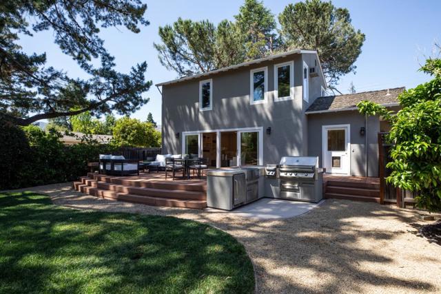 867 Campbell Avenue, Los Altos CA: https://media.crmls.org/mediaz/1f01166a-f420-45f1-913a-e9bab2adebb8.jpg