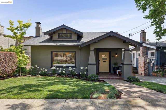 952 Kingston Ave, Piedmont CA: https://media.crmls.org/mediaz/1f01c6af-e544-4433-8cff-cd5c860761a8.jpg