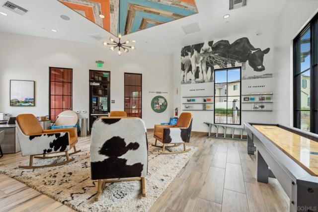 27661 Heritage Ln, Valley Center CA: https://media.crmls.org/mediaz/1f061aa1-da80-4e3b-9db2-14bd4e57154c.jpg