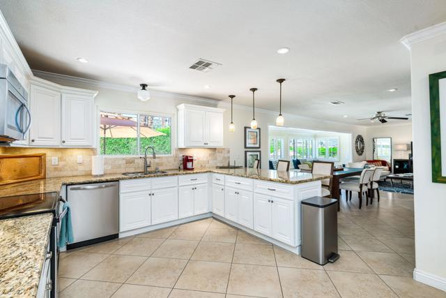 Image 18 of 61 For 46890 Highland Palms Drive