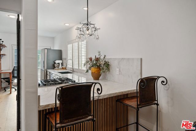 2116 3rd Street, Santa Monica CA: https://media.crmls.org/mediaz/1f071b65-bbc6-478f-aaa5-37f6a4ec28f9.jpg