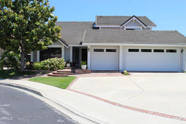 14062 Atwood Court, Moorpark CA: https://media.crmls.org/mediaz/1f07dc27-4f5b-49c6-9454-b4f13418bcc2.jpg