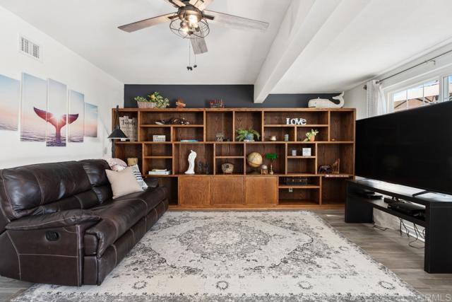Detail Gallery Image 12 of 42 For 640 Mclain St, Escondido,  CA 92027 - 3 Beds | 2 Baths