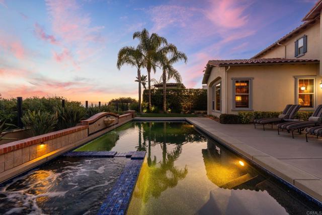 6937 CORTE LANGOSTA, Carlsbad CA: https://media.crmls.org/mediaz/1f083305-ea1b-4377-a30c-7f772a4da0e2.jpg