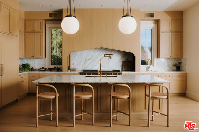 Drew Fenton | 1682 San Onofre Drive Pacific Palisades CA | MLS: 7506846 Drew Fenton | 1682 San Onofre Drive Pacific Palisades CA | MLS: 7506846