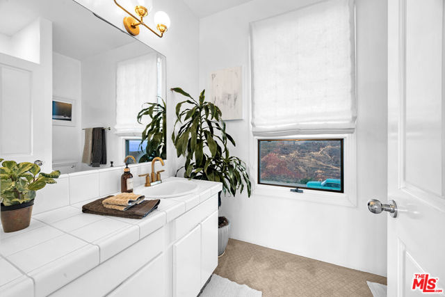 2727 Corral Canyon Road, Malibu CA: https://media.crmls.org/mediaz/1f090070-be1e-42eb-b3d9-f713e0b55982.jpg