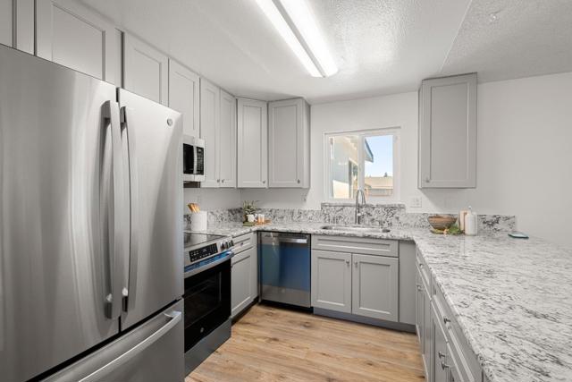 7630 El Roble Court, Gilroy CA: https://media.crmls.org/mediaz/1f091a93-3b5f-43ac-bbf7-8552f26cddc7.jpg