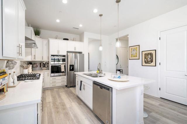 57 Claret, Rancho Mirage CA: https://media.crmls.org/mediaz/1f09635e-d3d1-4457-ba65-9ec0e132a543.jpg