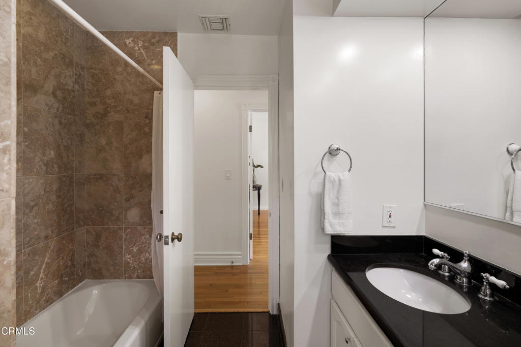 375 Berkshire Avenue La Canada Flintridge img 67