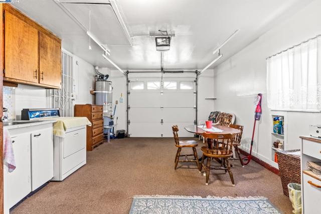 18289 Meekland Ave, Hayward CA: https://media.crmls.org/mediaz/1f0a3f41-ddfd-4bfc-8ec6-6d25ff18e850.jpg