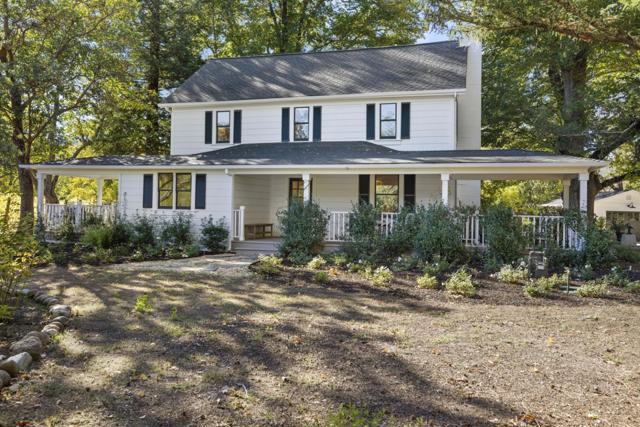 2551 Grant Street, Calistoga CA: https://media.crmls.org/mediaz/1f0a55c1-66c2-498c-b6d4-5bf71c0e0110.jpg