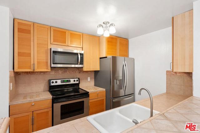 4900 Overland Avenue, 158 photo 2