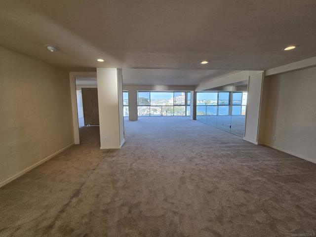 Image 31 of 34 For 939 Coast Blvd  11g