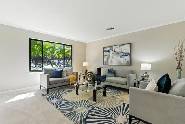 4189 Glenmont Drive, San Jose CA: https://media.crmls.org/mediaz/1f0d7ea7-8a29-45b6-91c8-2cbc00ceb532.jpg