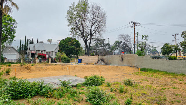 356 W Palm Street, Altadena CA: https://media.crmls.org/mediaz/1f0d83f9-0d0c-4909-b4c4-ef3ceb92f689.jpg