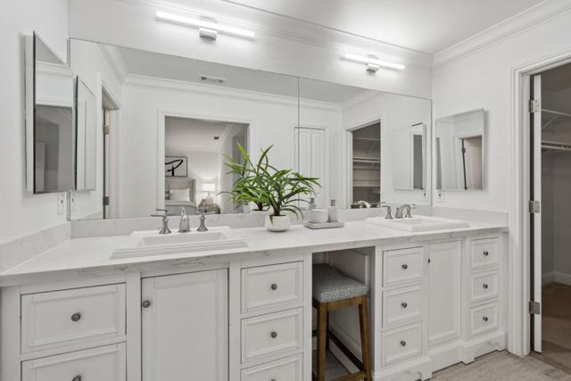 811 La Montagne Place, South San Francisco CA: https://media.crmls.org/mediaz/1f0df0de-ccf6-46f9-aeea-cf0897dd0daf.jpg