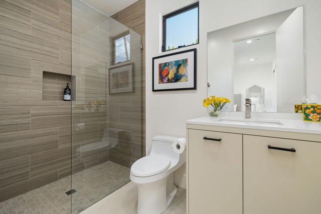 74846 Fox Hills Court, Palm Desert CA: https://media.crmls.org/mediaz/1f0edd45-d92a-4669-9423-d287b0095032.jpg