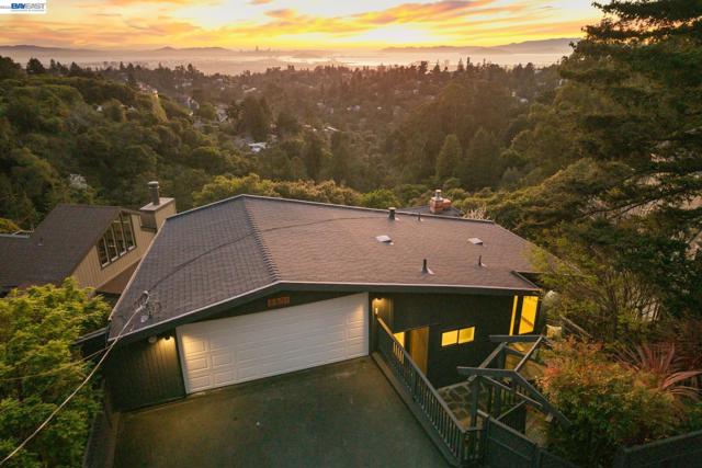 6801 ARMOUR DRIVE, Oakland CA: https://media.crmls.org/mediaz/1f0f099a-7e09-4798-9cf7-4ac55d4276f0.jpg