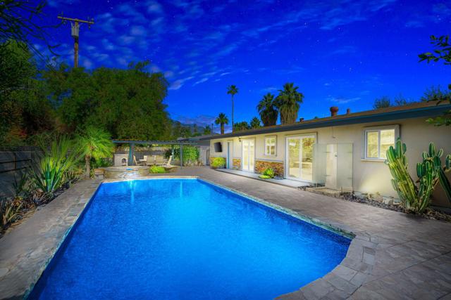 69895 Papaya Lane, Cathedral City CA: https://media.crmls.org/mediaz/1f0fdd6e-cdc3-45f5-8455-49eea2224c7d.jpg