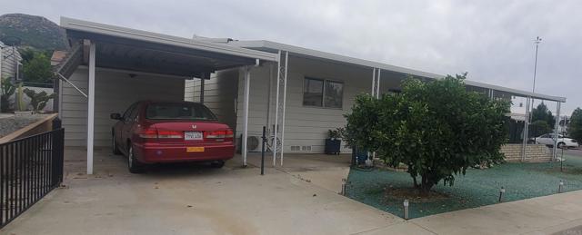 Detail Gallery Image 12 of 43 For 26056 Butterfly Palm Dr, Homeland,  CA 92548 - 2 Beds | 2 Baths