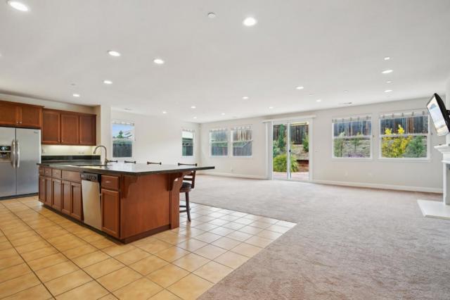 5476 Pinnacle View Way, Antioch CA: https://media.crmls.org/mediaz/1f105225-50b4-4f28-8edc-81bbda0e4cdc.jpg