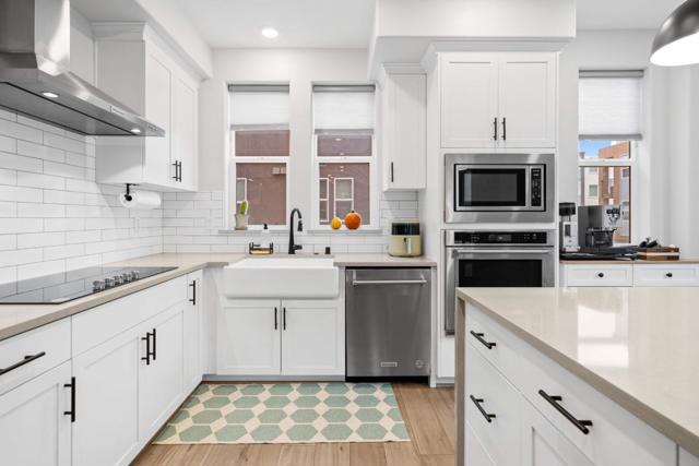 581 Yale Way, San Jose CA: https://media.crmls.org/mediaz/1f10c9f8-4472-4ce1-8c07-56c6158aa7b7.jpg