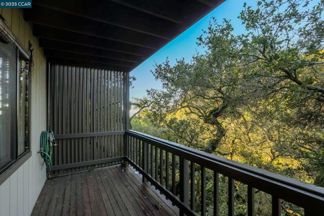 1383 Alvarado Rd, Berkeley CA: https://media.crmls.org/mediaz/1f12329e-16ea-4269-a556-dce9e97b4277.jpg