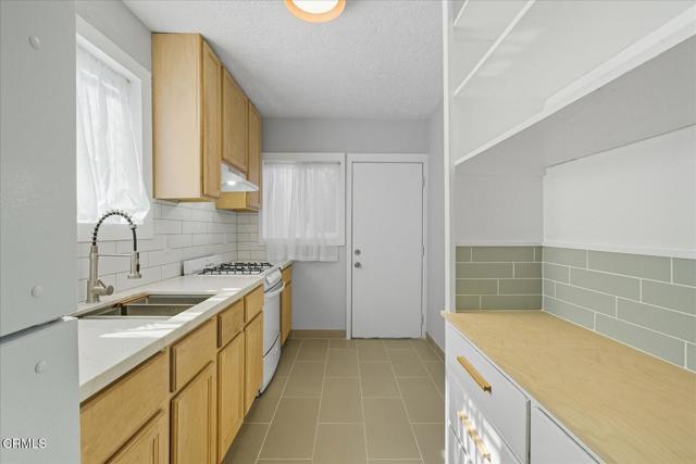 Detail Gallery Image 12 of 30 For 1488 W Sunset Bld #1/4,  Los Angeles,  CA 90026 - 1 Beds | 1 Baths