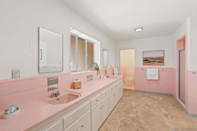 Image 20 of 53 For 2652 Mountain View Dr