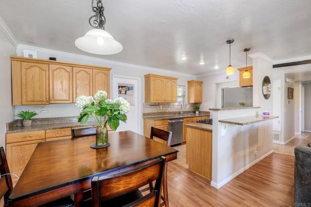 Detail Gallery Image 9 of 32 For 8699 Avenida Marco, El Cajon,  CA 92021 - 3 Beds | 2 Baths