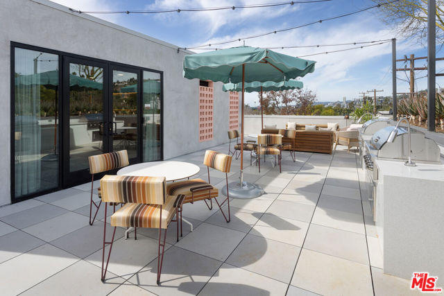 7617 Santa Monica Boulevard, West Hollywood CA: https://media.crmls.org/mediaz/1f148ebb-1f9c-40ad-8324-07f2904897ea.jpg