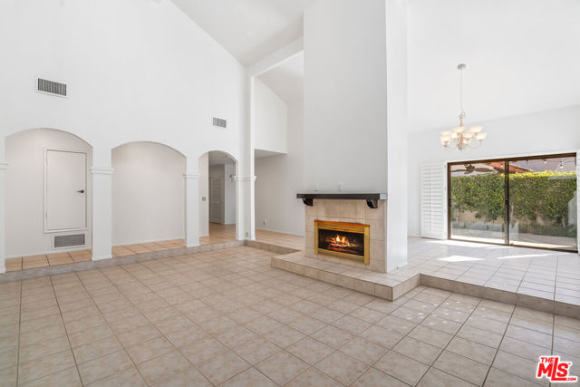 62 Calle Solano, Rancho Mirage CA: https://media.crmls.org/mediaz/1f14aefa-45f8-4d46-98ec-e1b87b0081fe.jpg