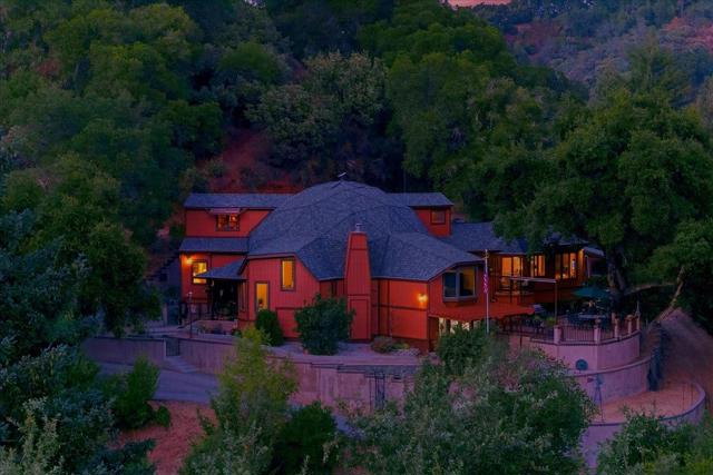 5224 Twin Falls Road, Morgan Hill CA: https://media.crmls.org/mediaz/1f14bb97-f9bf-4ebc-923d-90fa05ff09e7.jpg