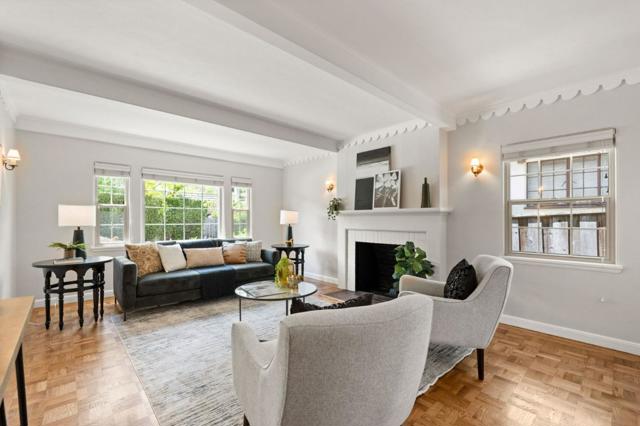 796 Willborough, Burlingame CA: https://media.crmls.org/mediaz/1f157b89-2ce8-495f-b5eb-77514b419517.jpg