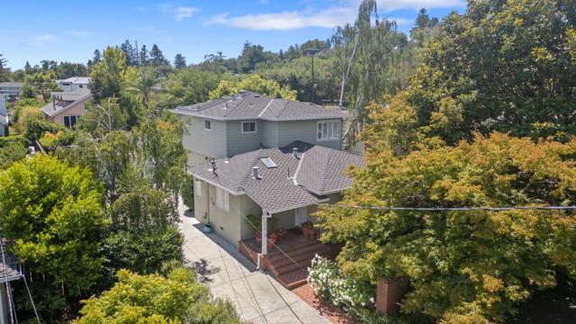 770 Mora Drive, Los Altos CA: https://media.crmls.org/mediaz/1f178b6a-c8fd-46c7-ba19-fd4f0f86eab2.jpg