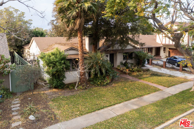 3153 Purdue Avenue, Los Angeles, California 90066, 3 Bedrooms Bedrooms, ,3 BathroomsBathrooms,Single Family Residence,For Sale,Purdue,25479621