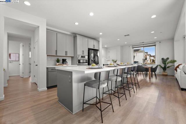 6017 Basaltina Pl, Dublin CA: https://media.crmls.org/mediaz/1f197010-41c3-4b9a-a376-718b389e3647.jpg
