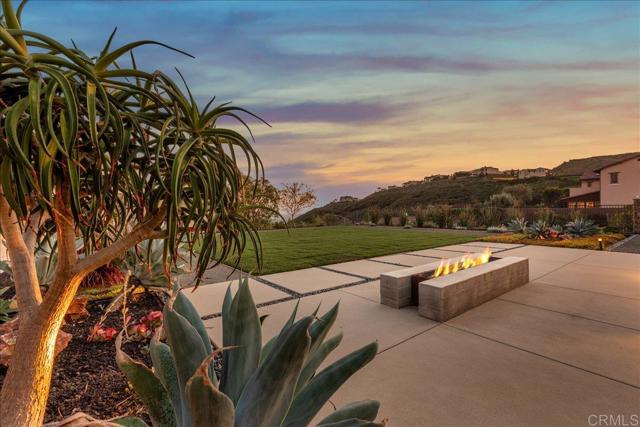 Detail Gallery Image 11 of 75 For 863 Pearl Dr, San Marcos,  CA 92078 - 5 Beds | 5/1 Baths