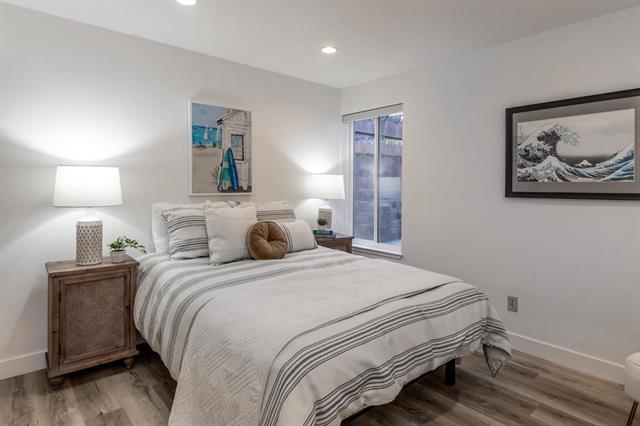 317 Beach Drive, Aptos CA: https://media.crmls.org/mediaz/1f1a3d7f-fe51-472e-b68a-77a1e547edcc.jpg