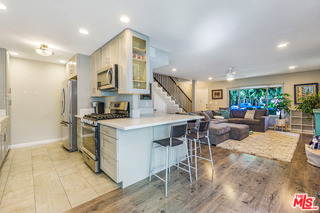 Image 2 for 226 Thorne St #B, Los Angeles, CA 90042
