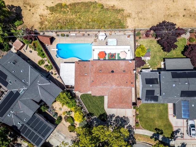 2301 Central Park Drive, Campbell CA: https://media.crmls.org/mediaz/1f1d233e-5936-493d-8c8e-69bf8cc6db1c.jpg