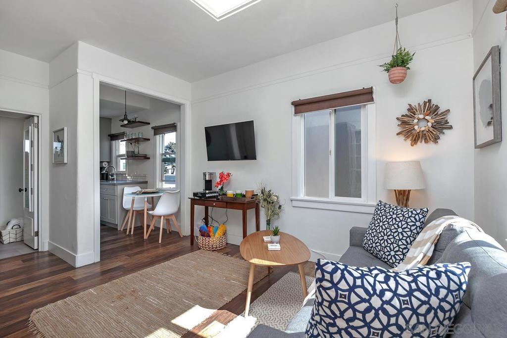 818 Portsmouth - photo 16