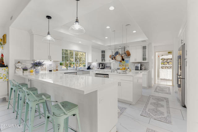 6417 Turfway Road, Moorpark CA: https://media.crmls.org/mediaz/1f1eb3e8-e344-4273-9673-c6bbc71e3c31.jpg