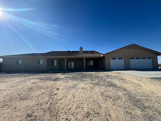 5551 Sunrise Rd, 29 Palms, California 92277, 3 Bedrooms Bedrooms, ,3 BathroomsBathrooms,Single Family Residence,For Sale,Sunrise Rd,250017129SD