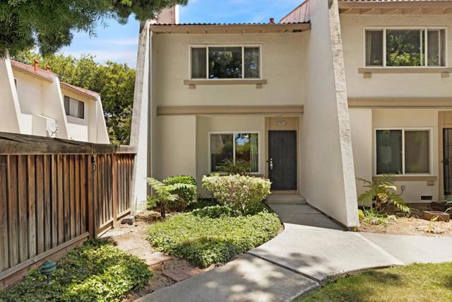38652 Aurora Terrace, Fremont CA: https://media.crmls.org/mediaz/1f217793-f885-44c8-9671-eacea807350c.jpg